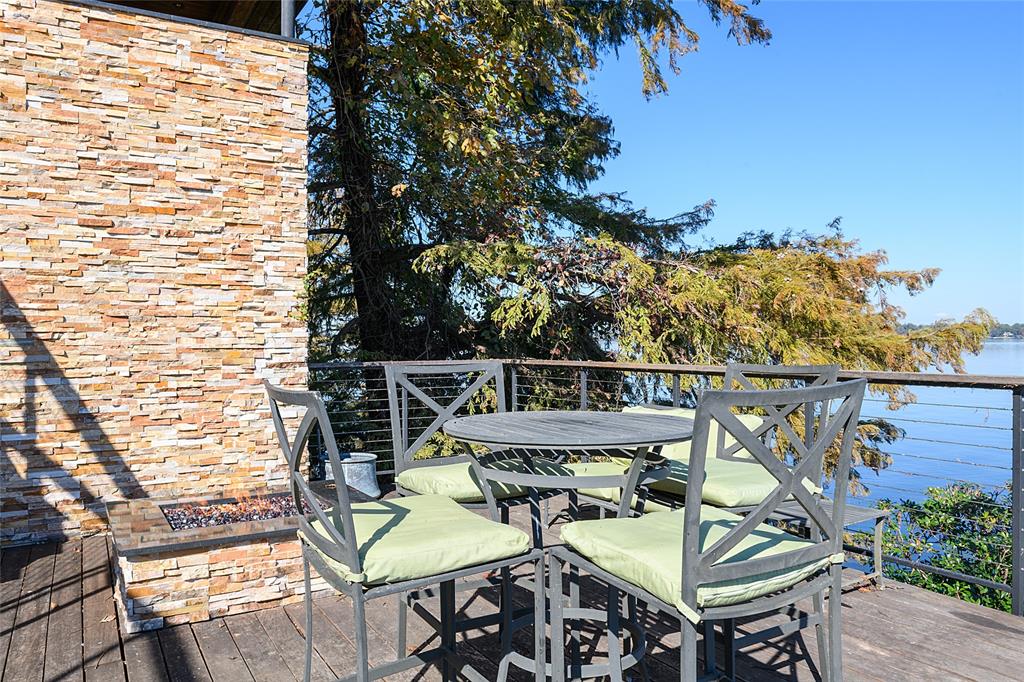 Lake Pointe Place - Residential