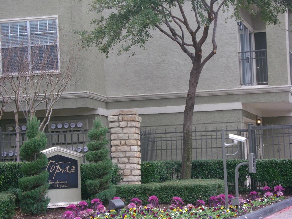 Topaz Twnhms Condo - Residential Lease