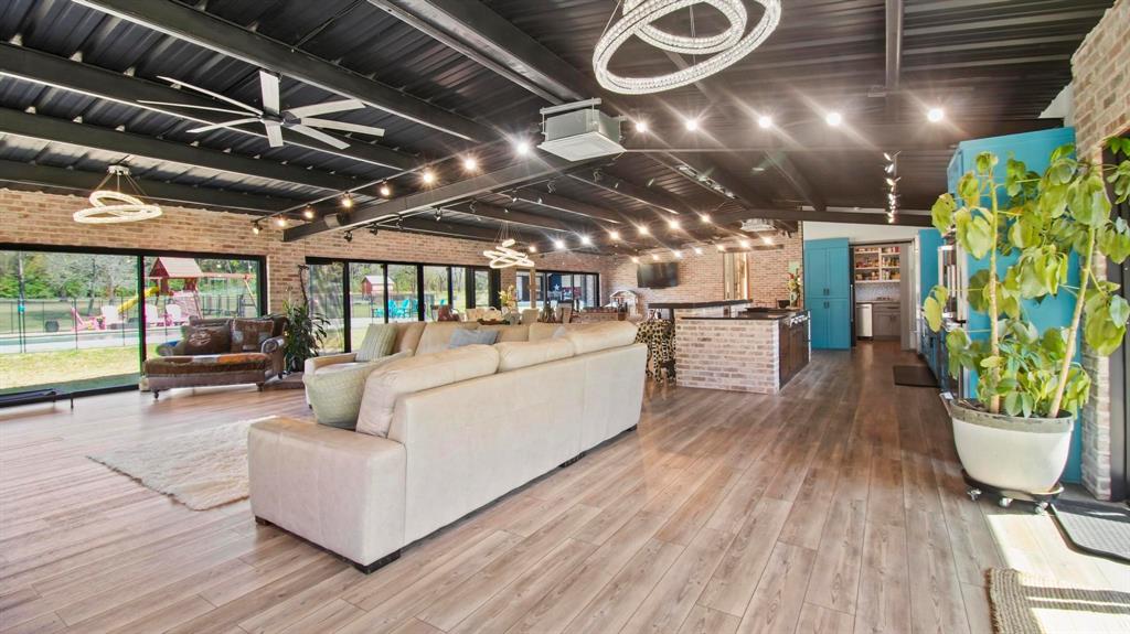 Lynch Nancy - Residential