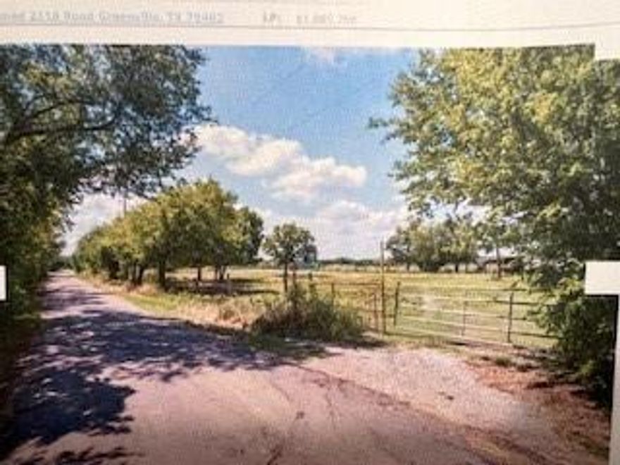 PRIME LOCATION FOR DEVELOPMENT OR INVESTMENT TO YOUR LAND HOLDINGS PORTFOLIO.    GREAT LOCATION WITH EASY ACCESS TO GREENVILLE, ROCKWALL, MCKINNEY, CADDO MILLS AND DALLAS.  HUNT COUNTY.  SURVEY IS AVAILABLE FOR REVIEW.  PROPERTY CURRENTLY IS IN AGRICULTURAL USE.  BARN. 2 PONDS. PARTIAL FENCE.     2 REAL ESTATE FOR SALE SIGNS ARE ON THE PROPERTY.  AS SHOWN ON SURVEY, SOME OF THE PROPERTY  IS IN A FLOOD PLAIN. THERE IS 1 WATER METER ON PROPERTY PER GEUS. OLD SEPTIC SYSTEM ON PROPERTY.

THIS HUNT COUNTY  PROPERTY HAS 4 TAX ID NUMBERS: 129618,  28622,  132381,  21913.... ONE OF THE PARCELS 21913 IS IN THE GREENVILLE ISD.  OTHER 3 PARCELS ARE IN THE CADDO MILLS SCHOOL DISTRICT.

BUYER TO VERIFY WITH ELECTRIC AND WATER PROVIDERS THAT UTILITIES AND WATER METERS ARE AVAILABLE.
