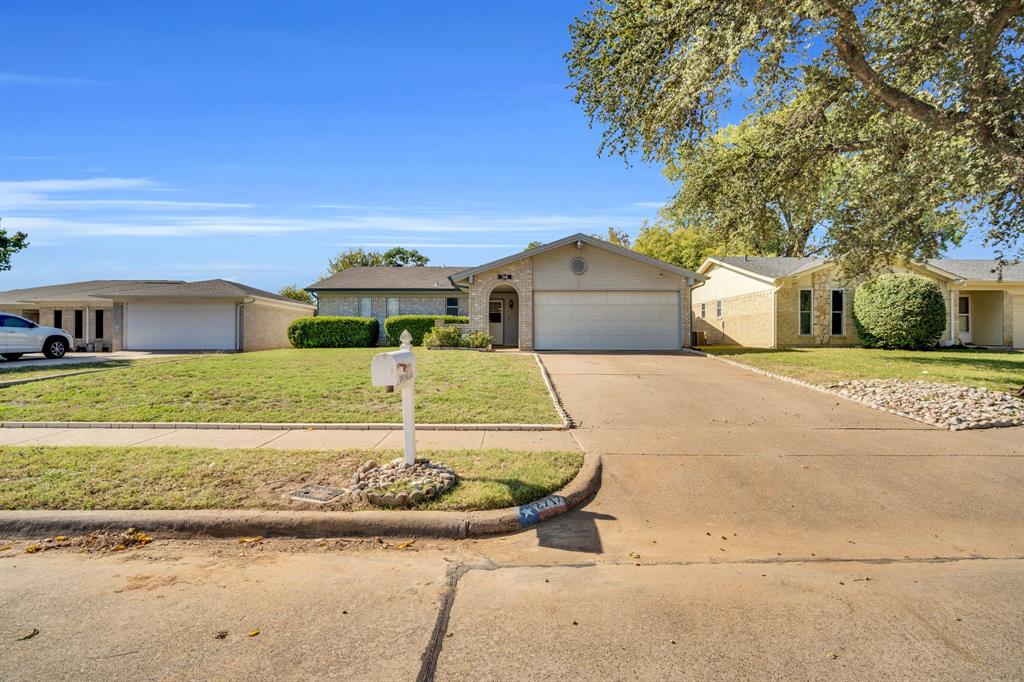 2717 Springlake Court