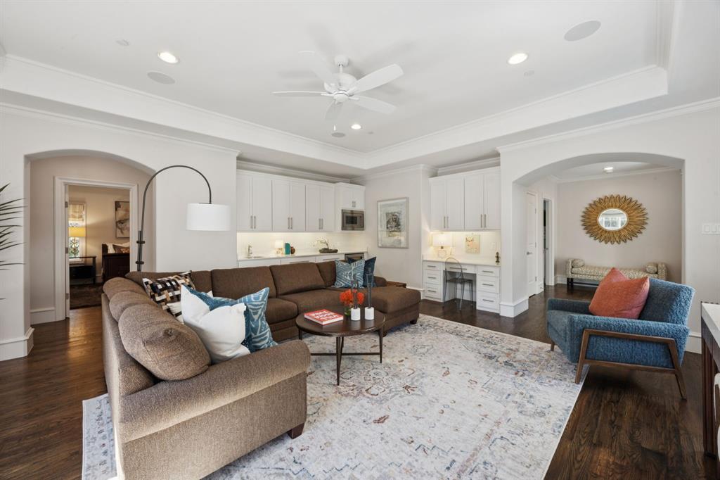 Manchester Downs Rev - Residential