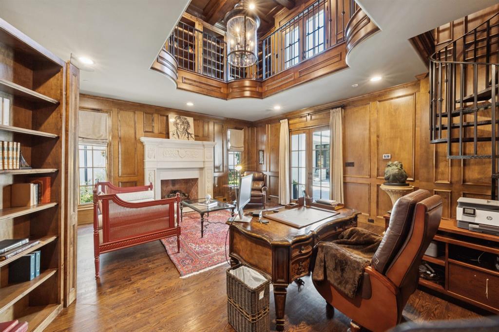 Manchester Downs Rev - Residential