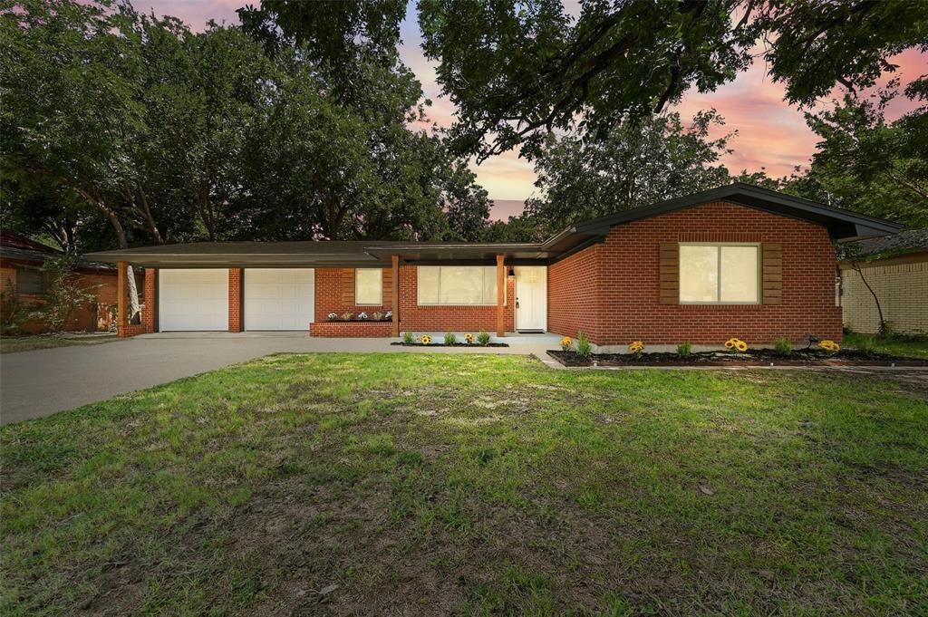 6809 John Drive