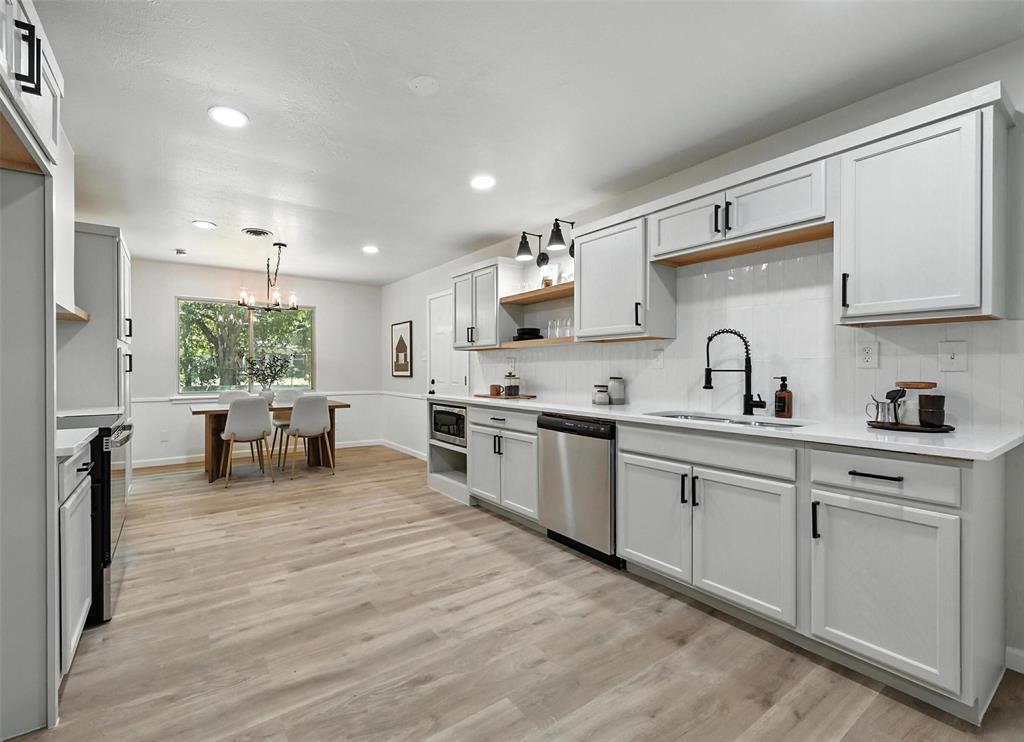 6809 John Drive