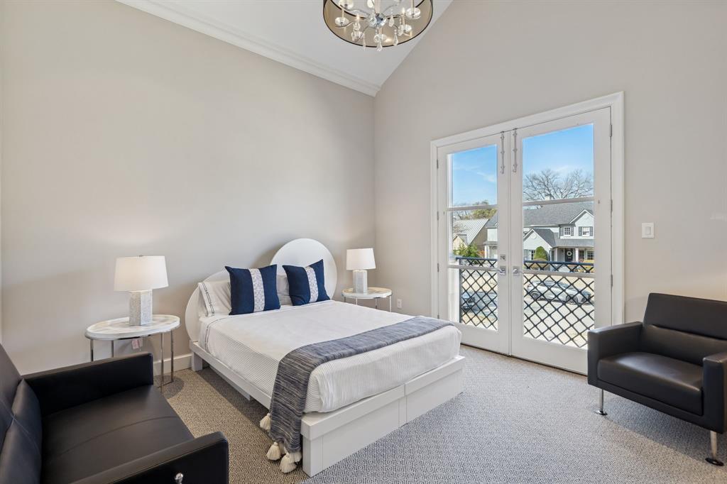 Manchester Downs - Residential