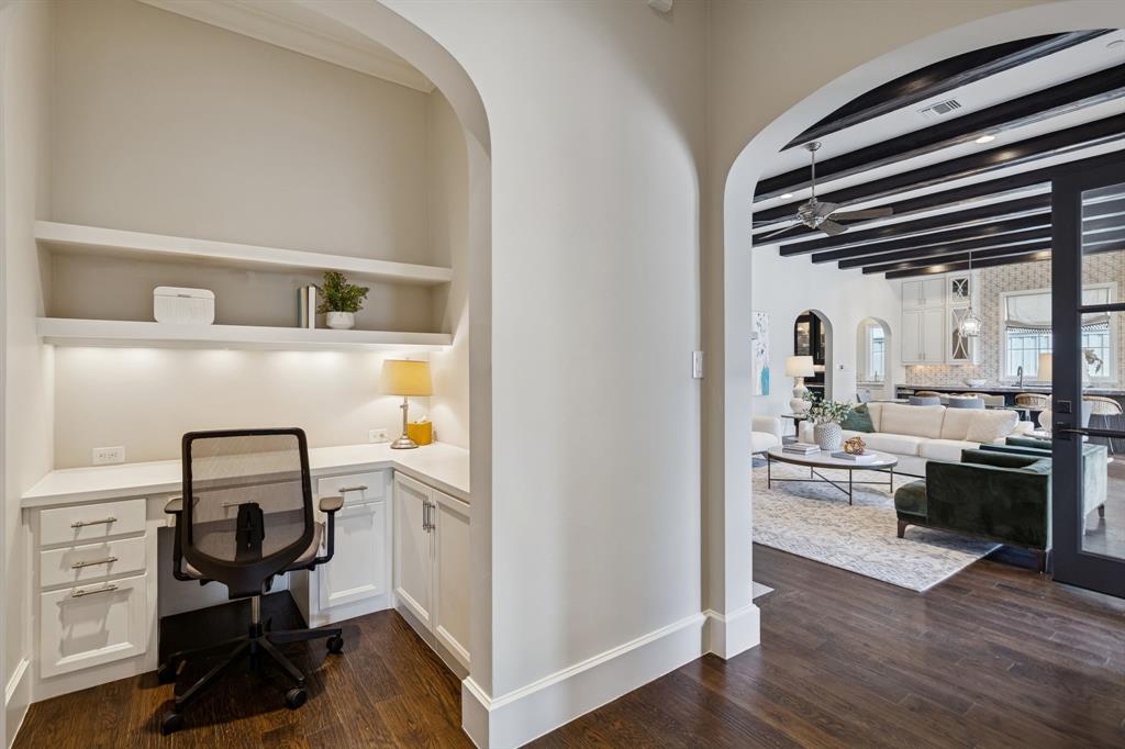 Manchester Downs - Residential