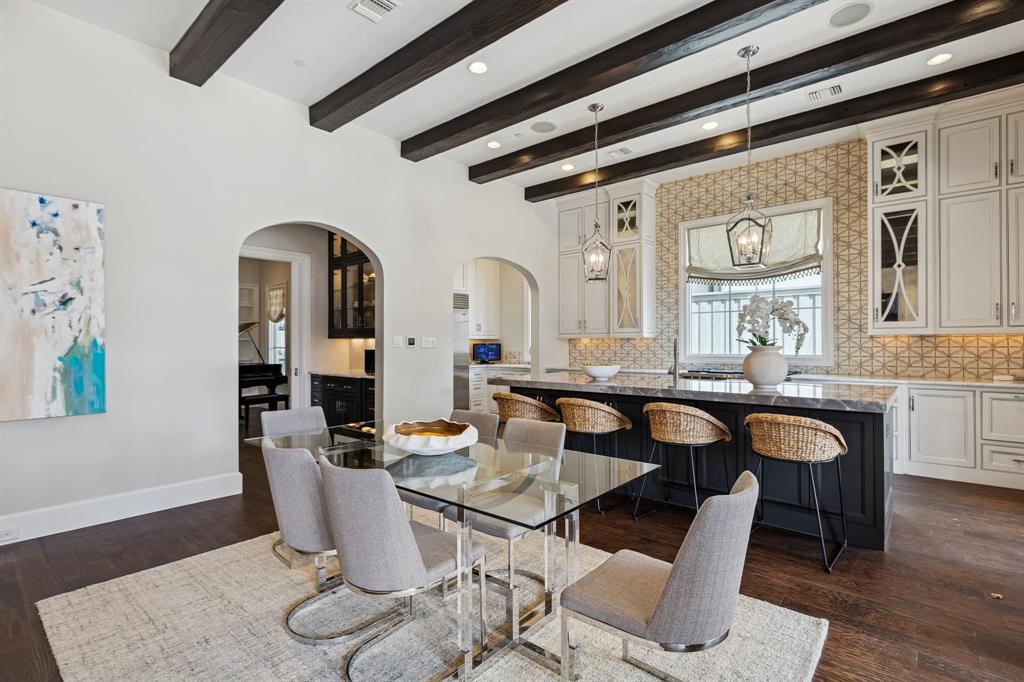 Manchester Downs - Residential