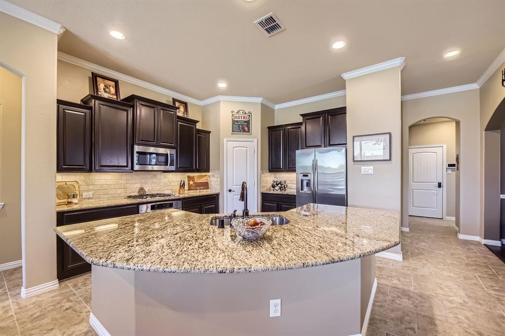 1520 Fallingwater Trail