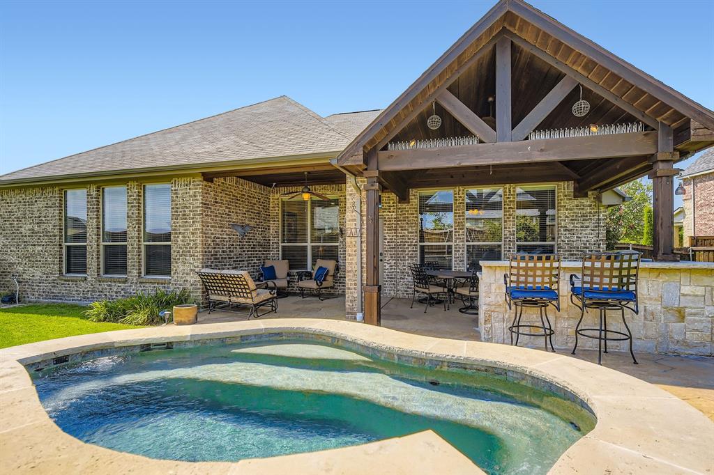 1520 Fallingwater Trail