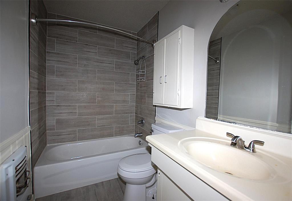 Forney Rev - Residential Lease