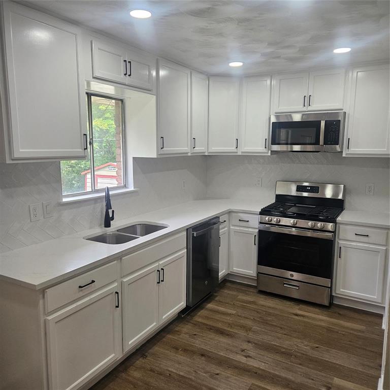 5907 Shady Crest Trail
