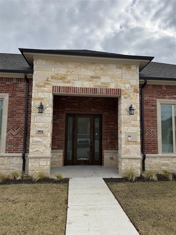 The Offices at Stonebrook Crossing - Commercial Lease