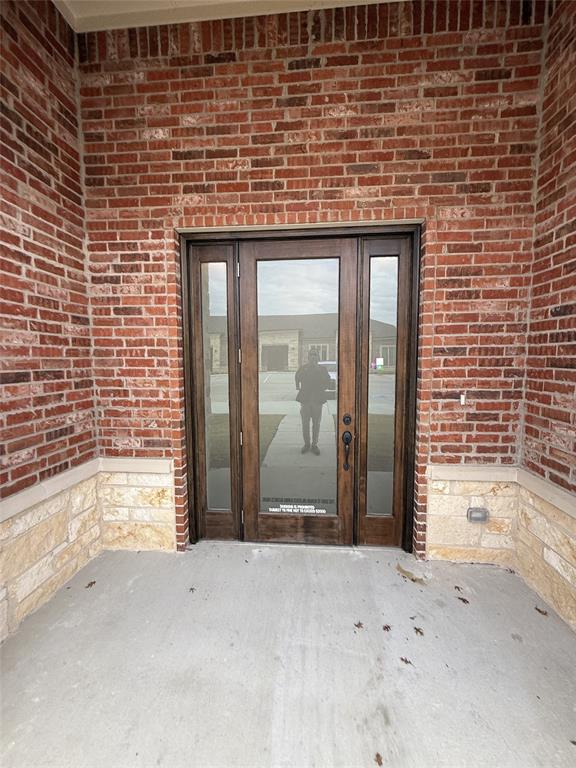 The Offices at Stonebrook Crossing - Commercial Lease