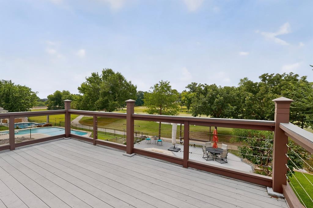 712 Water Oak Drive
