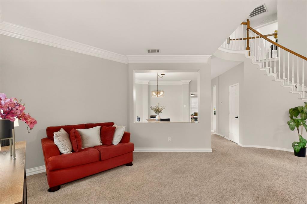 712 Water Oak Drive