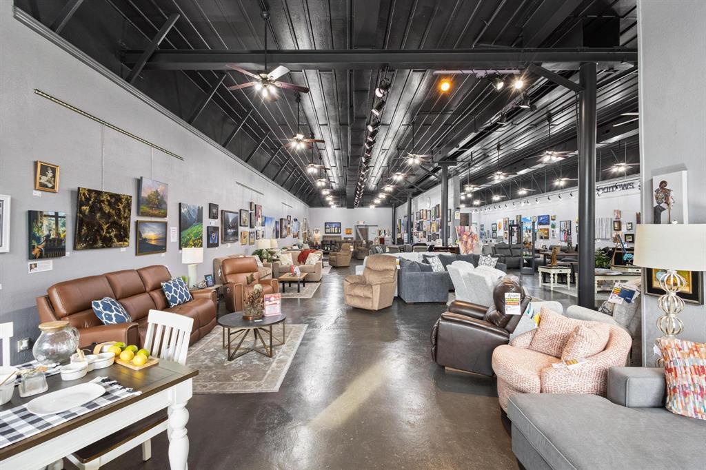 Stevens Add - Commercial Lease