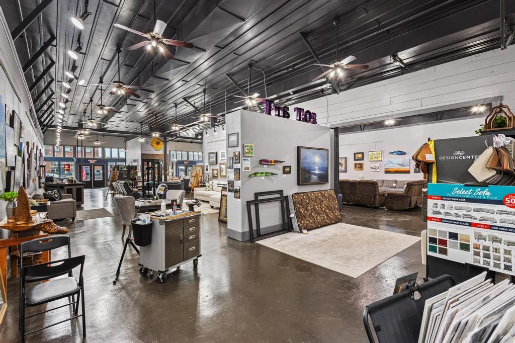 Stevens Add - Commercial Lease