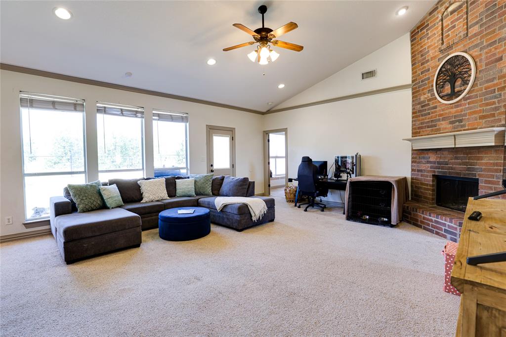 1845 Roadrunner Drive