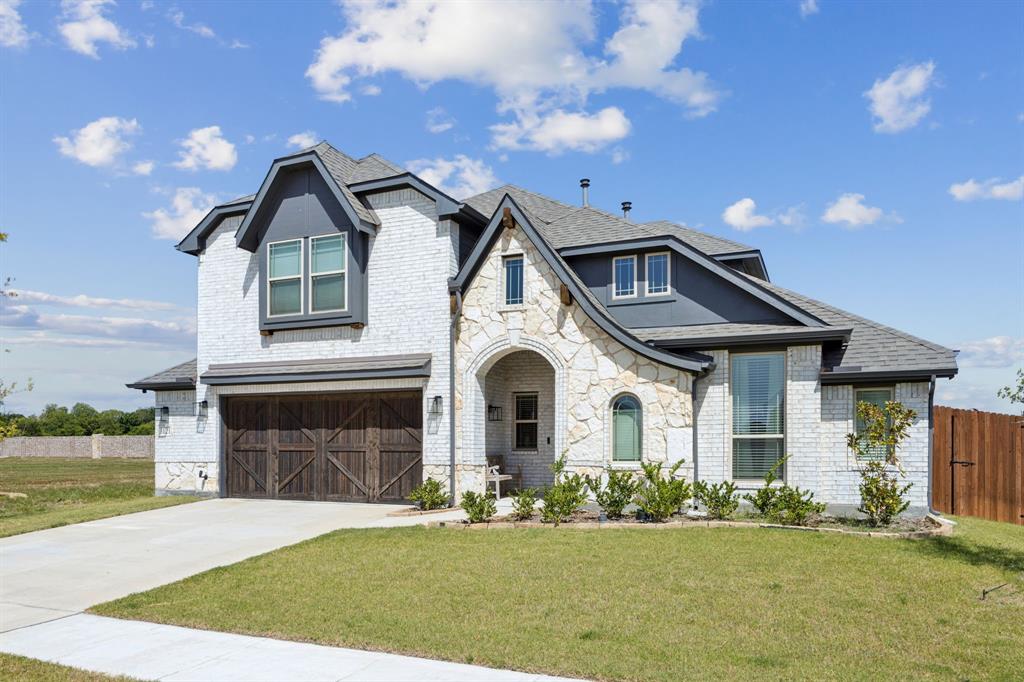 3121 Deer Lake Lane