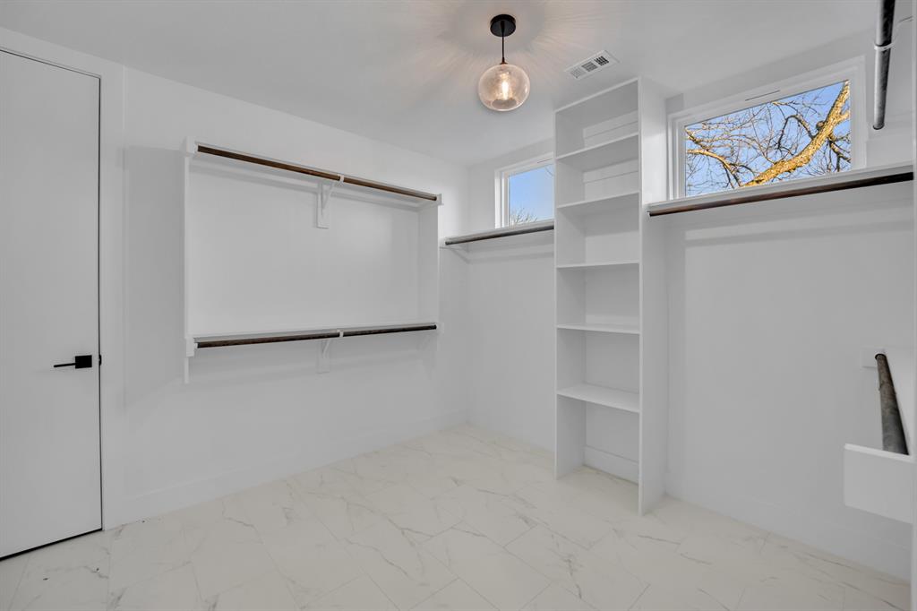 Lecomte Alley - Residential