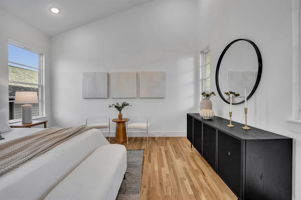 Lecomte Alley - Residential