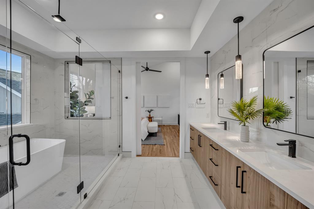 Lecomte Alley - Residential