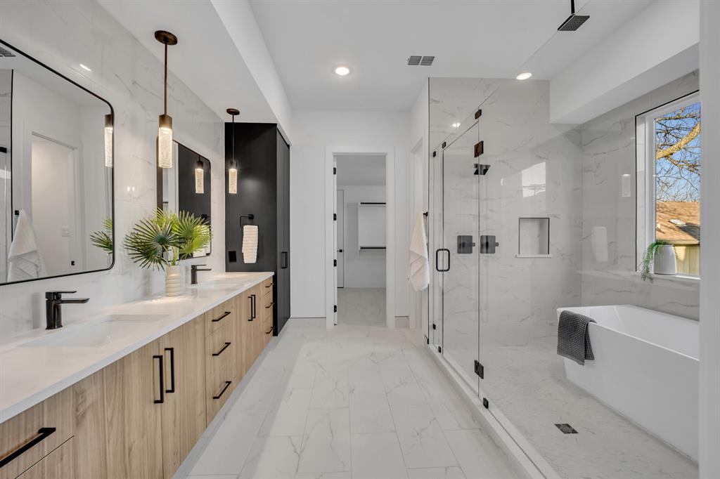 Lecomte Alley - Residential