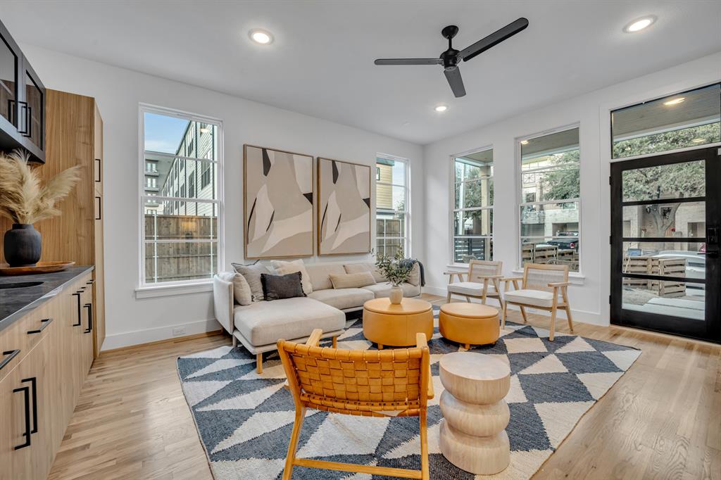 Lecomte Alley - Residential