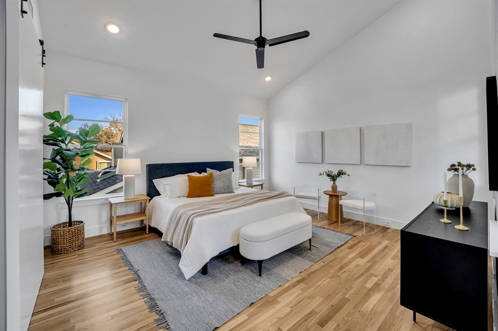 Lecomte Alley - Residential