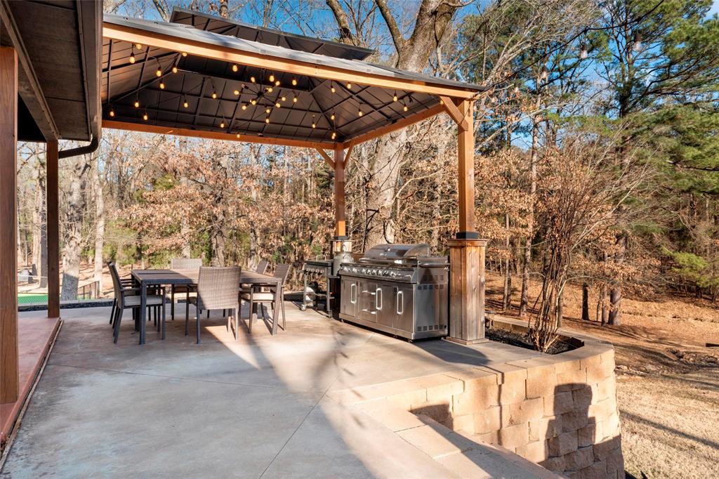 Tall Tree - Residential