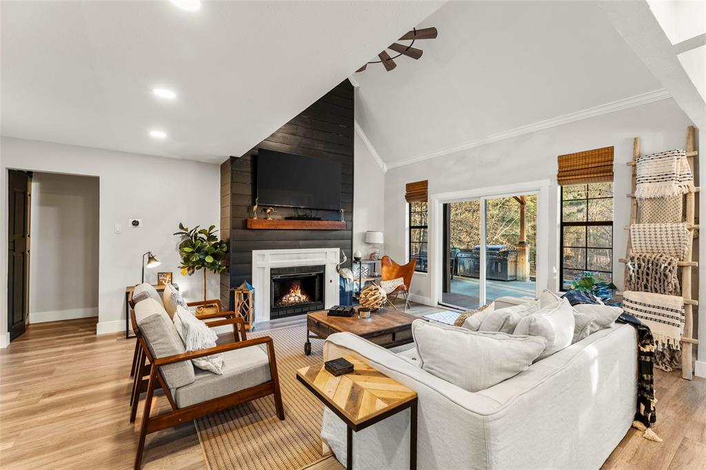 Tall Tree - Residential