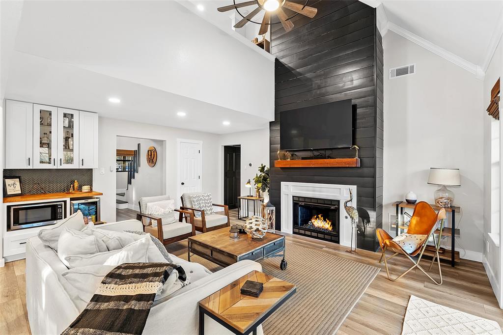 Tall Tree - Residential