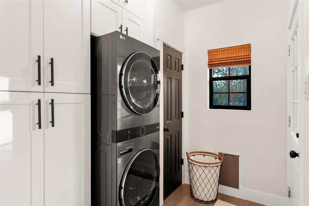 Tall Tree - Residential