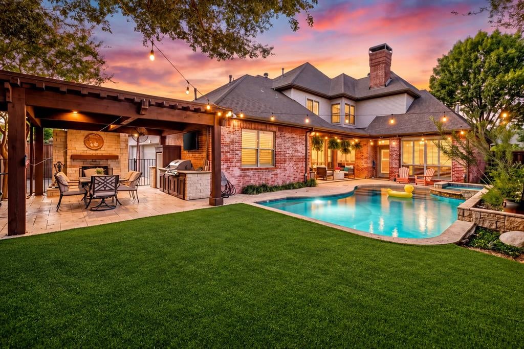 5748 Clarendon Drive