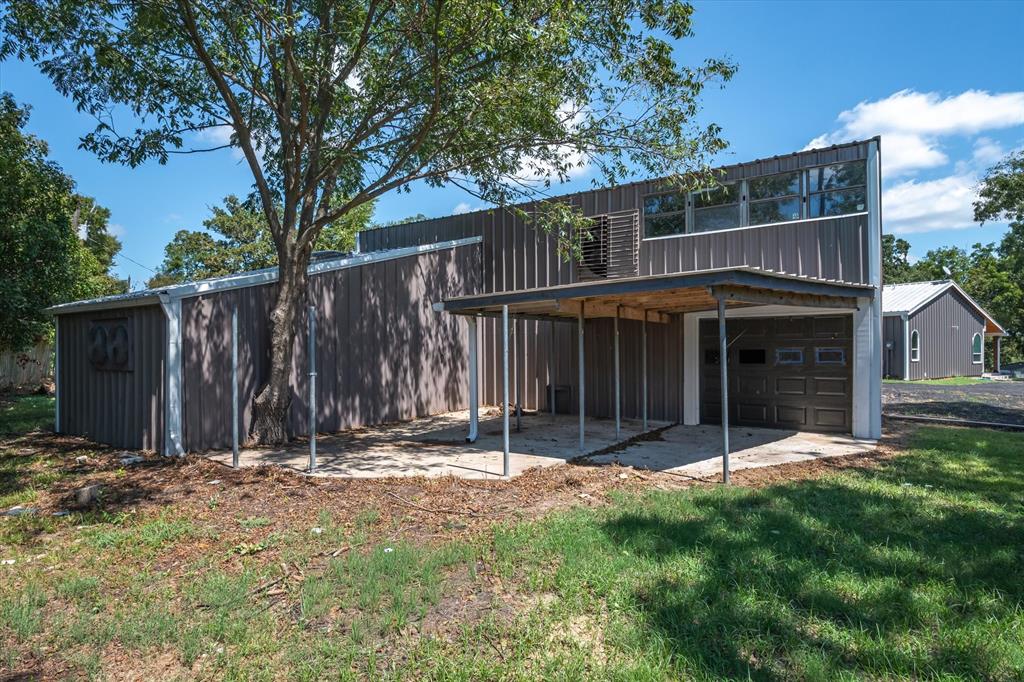 Whispering Oaks - Residential