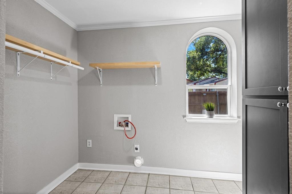 Whispering Oaks - Residential