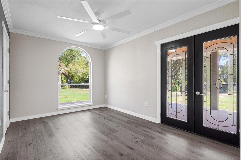 Whispering Oaks - Residential