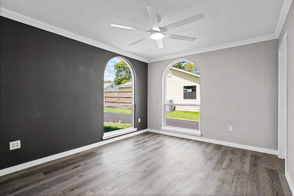 Whispering Oaks - Residential