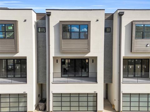 A home in Farmers Branch