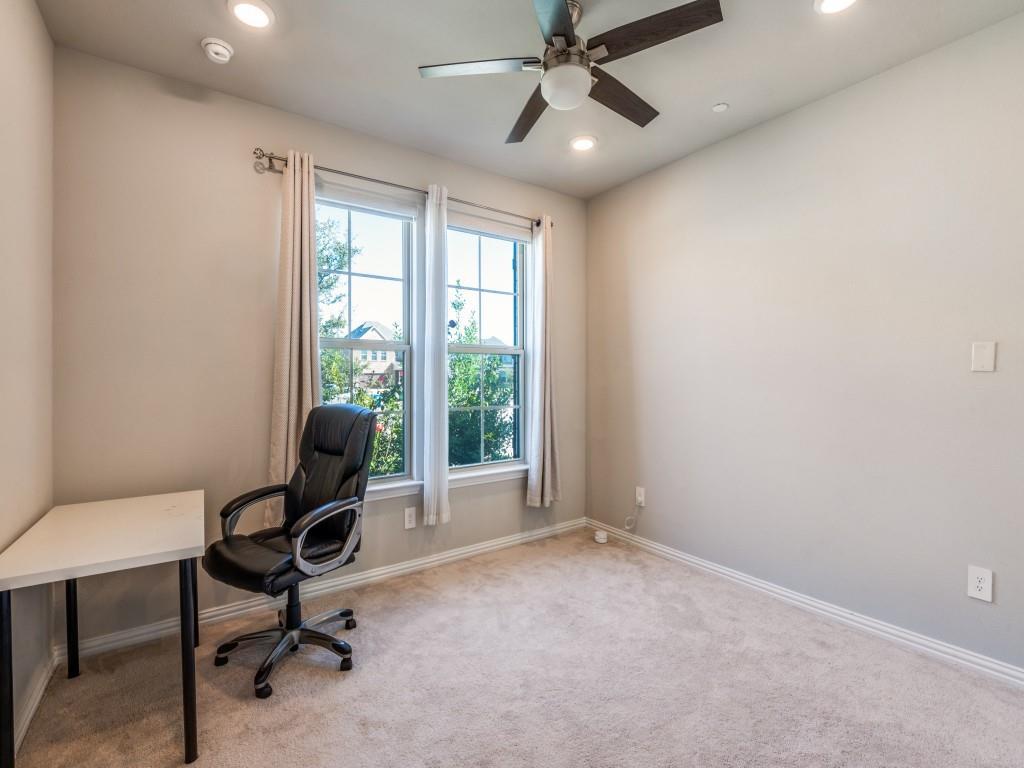 Lakewood Hills East Add - Residential Lease