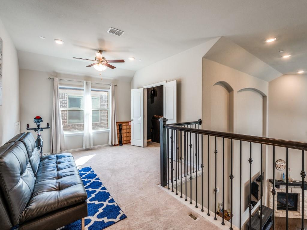 Lakewood Hills East Add - Residential Lease