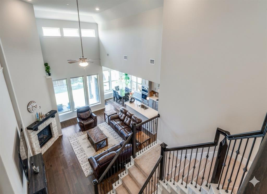 Lakewood Hills East Add - Residential Lease