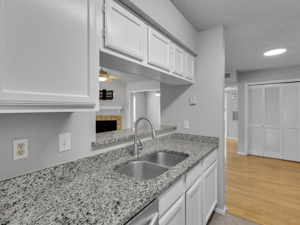 Heights Condo The - Residential Lease