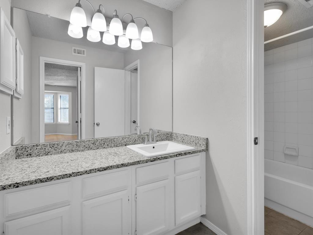 Heights Condo The - Residential Lease