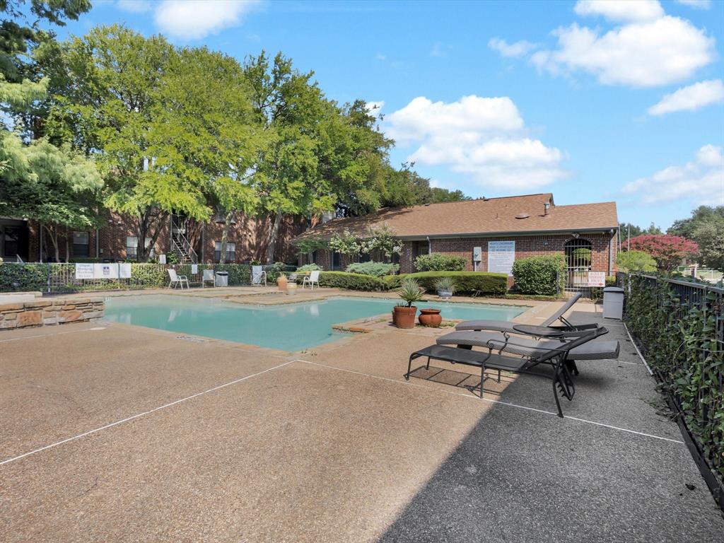 Heights Condo The - Residential Lease