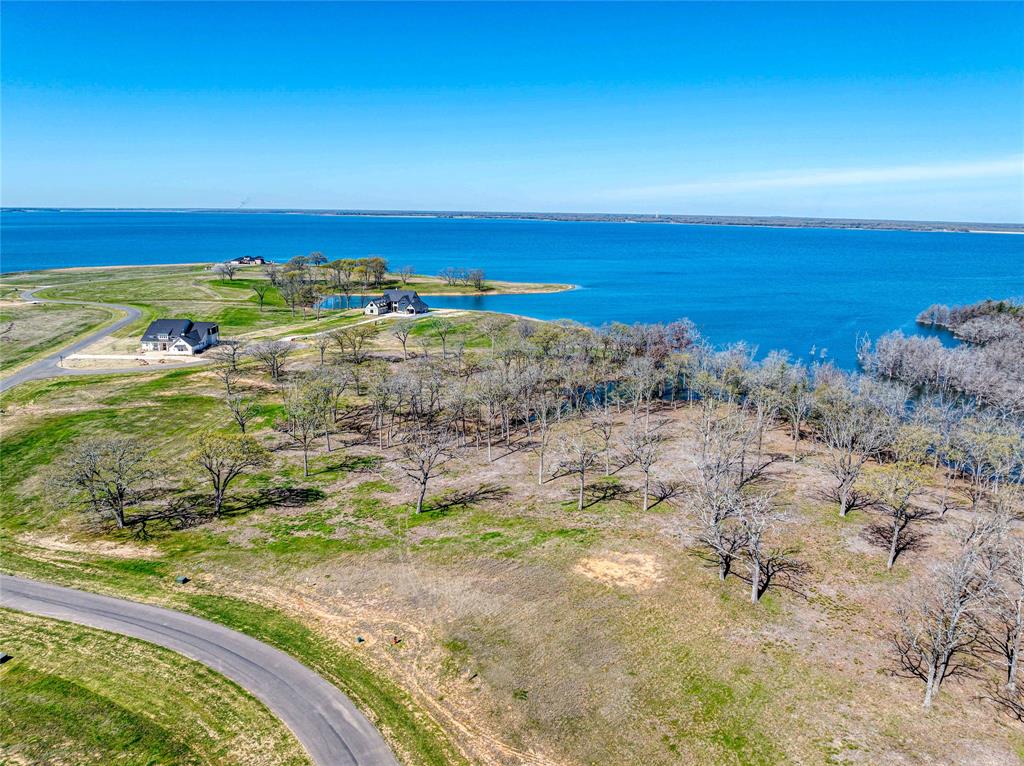 The Peninsula - Land