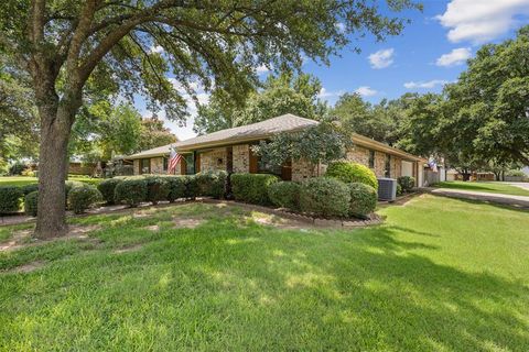 A home in Cleburne