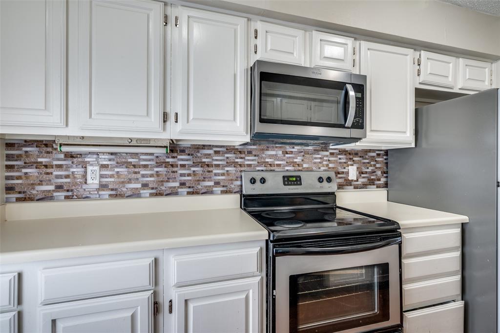 Cloisters Condo The - Residential