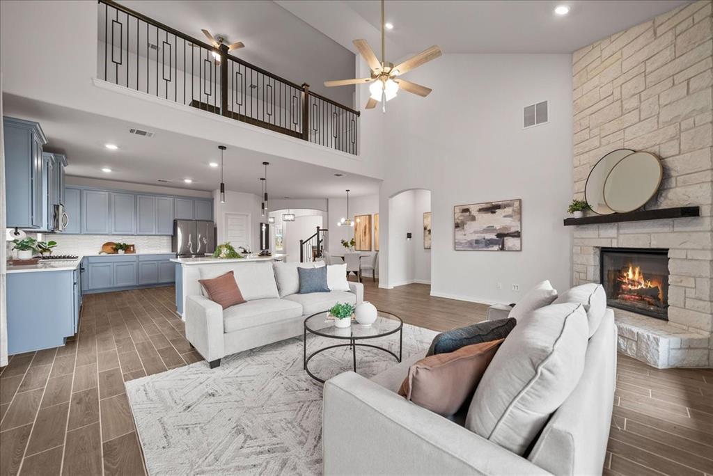 449 Willowmore Drive